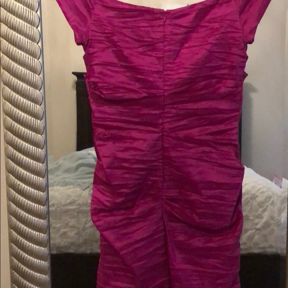 Dress - Picture 3 of 3